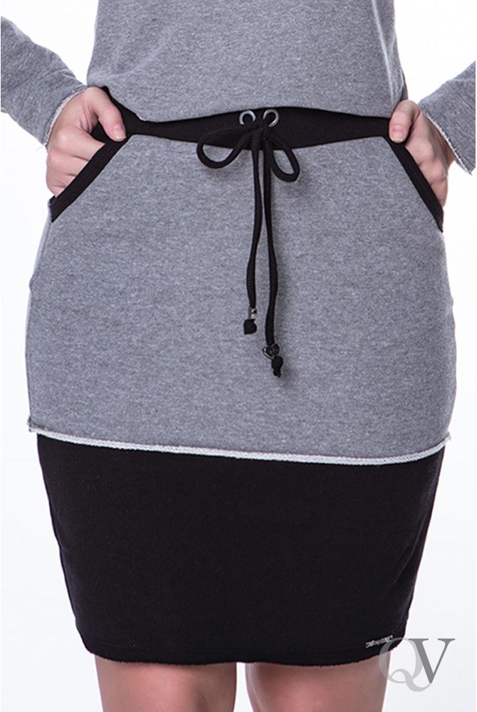 conjunto moletom saia e blusa