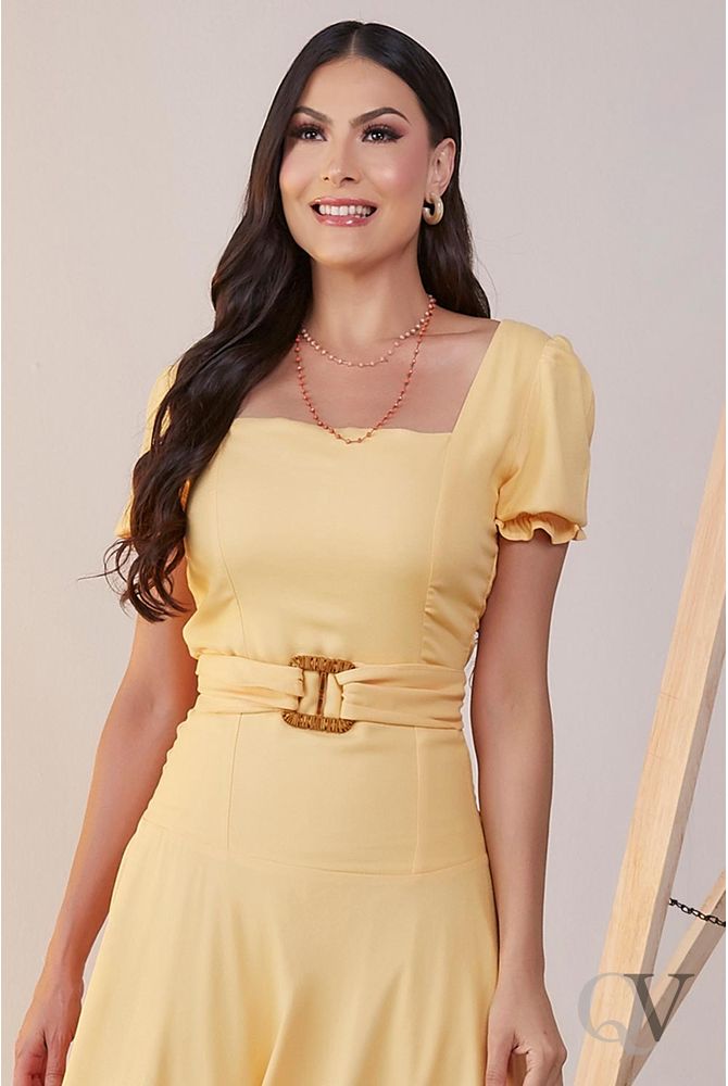 vestido de viscose amarelo